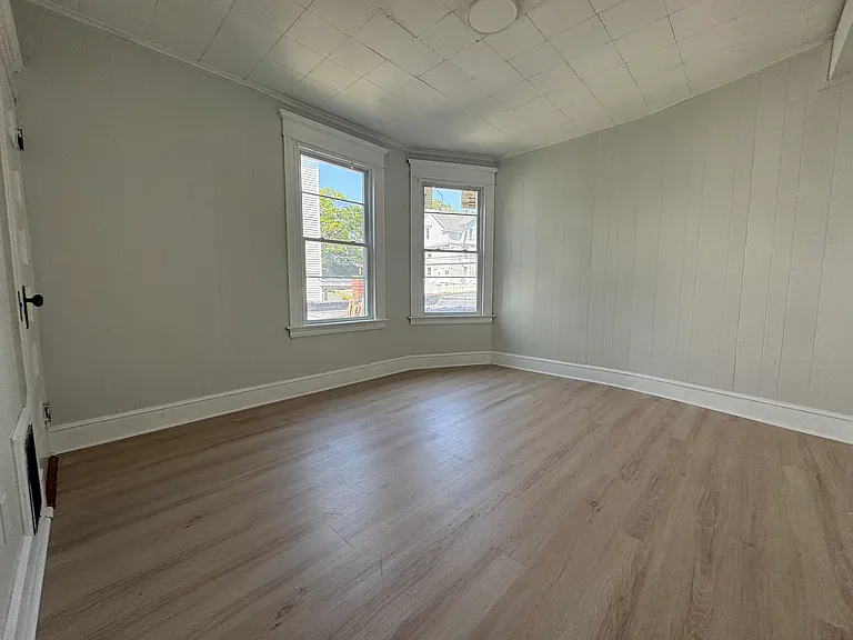 143 Hill St #2B — Photo 5