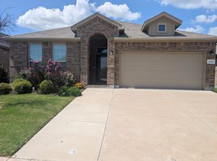 1025 Nelson Pl, Burleson, TX 76028