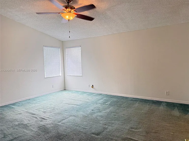 18414 NW 9th St — Photo 11