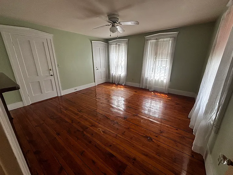 5 Maple St #2 — Photo 4