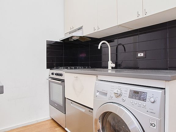 2nd image of 410 W 36th St #33RW
