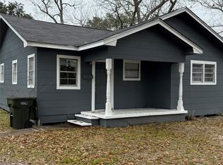 2830 Lombardy Dr, Port Arthur, TX 77642