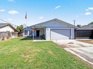 4695 E Thomas Ave, Fresno, CA 93702