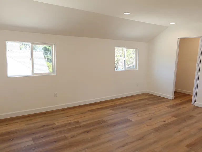 3113 Prospect Ave — Photo 33
