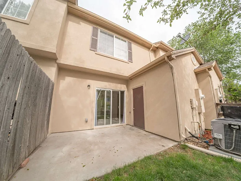 12780 Ivanhoe St — Photo 21