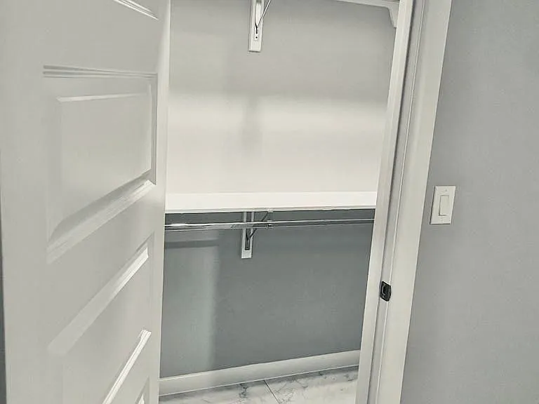1019 N Abbey Ave #2 — Photo 16