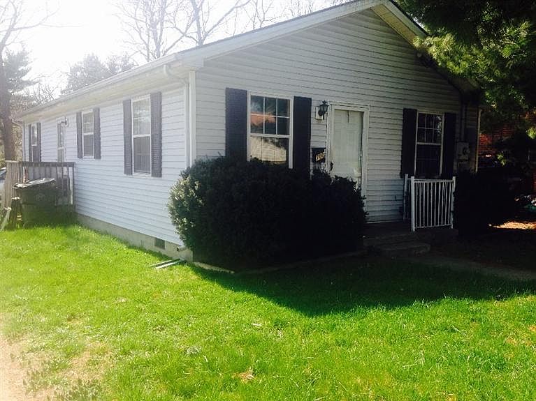 2nd image of 700 Whitney Ave