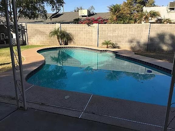 2nd image of 20420 N 14th Ave