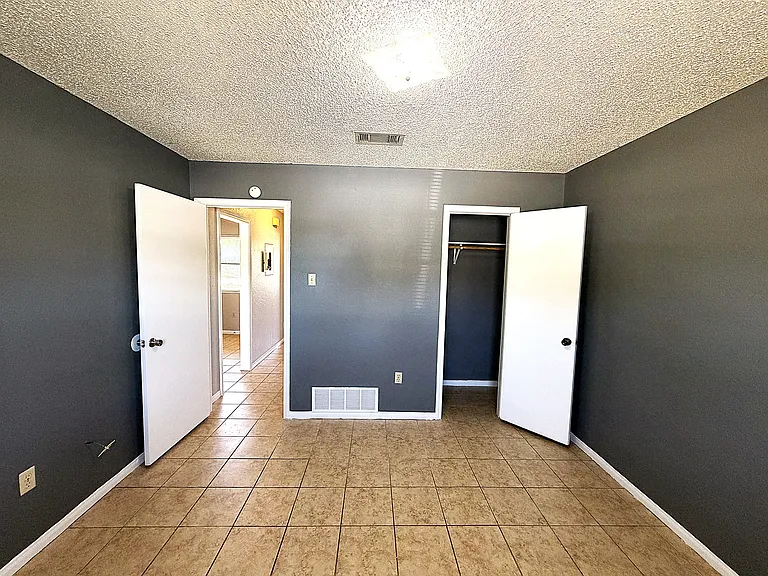 306 North Dr #B — Photo 15