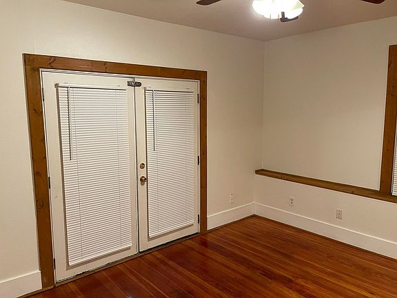 5th image of 219 Belmont Ave E APT 4