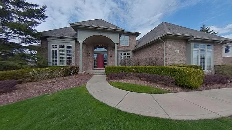 5032 Rockaway Ln photo 1