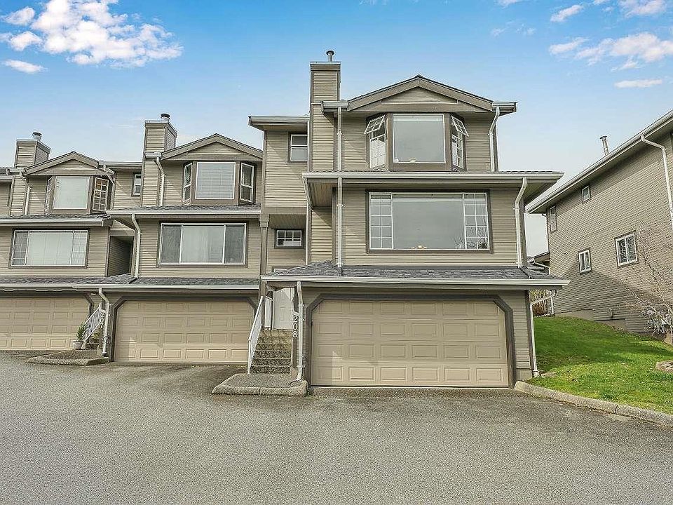 1st image of 1140 Castle Cres #208