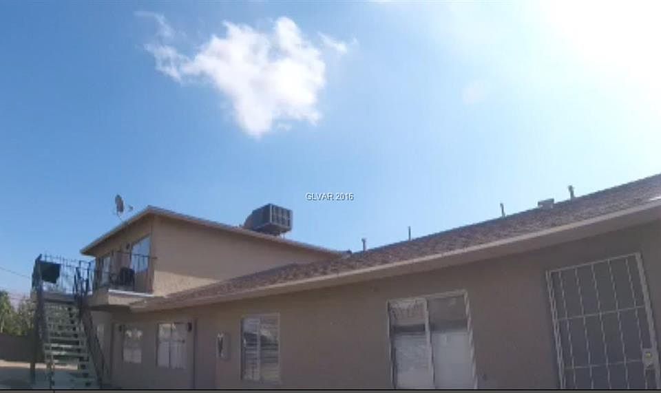 1st image of 1409 Henry Dr