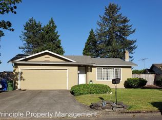 2560 N 27th St, Springfield, OR 97477