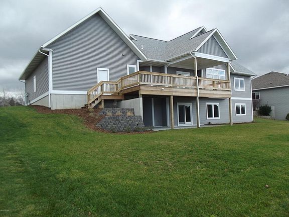 4th image of 15042 Silver Fir Dr