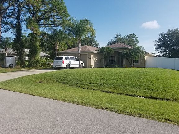 2nd image of 2228 Bonanza Ln