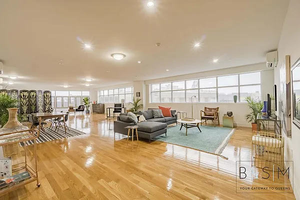 Rented by Mirador Real Estate | media 2