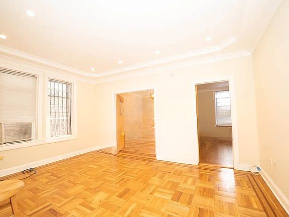 5th image of 1829 Ditmars Blvd APT 2