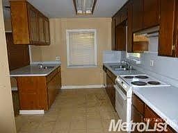 5th image of 4217 Watkins Dr