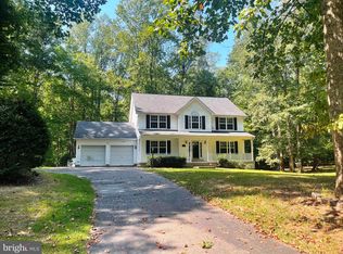 6775 Barney Dr, Hughesville, MD 20637