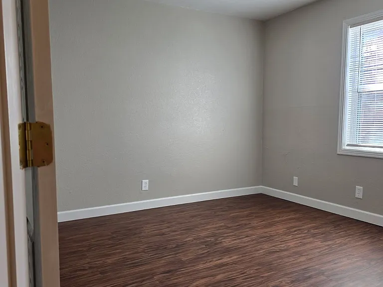 Cedar Pointe Apartments - Thomasville AL — Photo 34