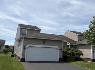 5117 Constitution Ln, Liverpool, NY 13088