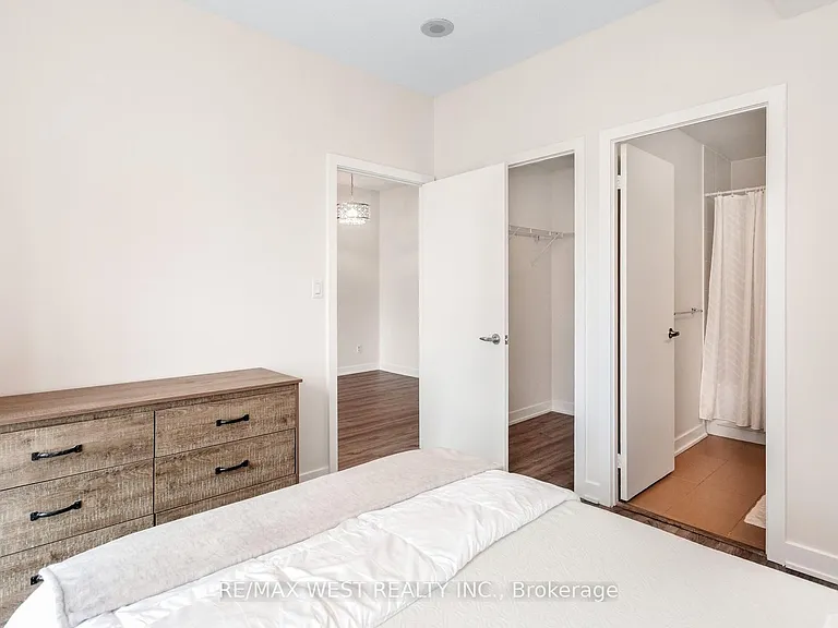 4070 Confederation Pkwy #1504 — Photo 24