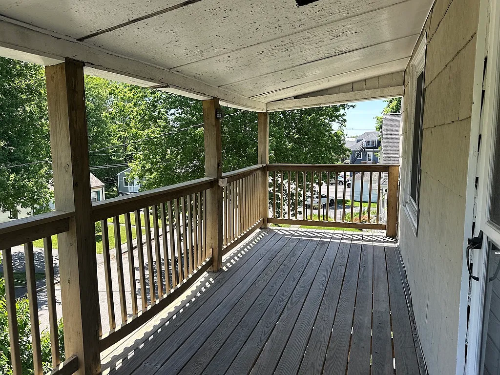 2 bed, 874 sqft, $2,500 — Photo 1