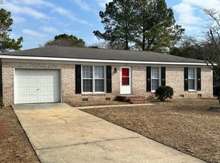 5719 Edmeston Dr, Fayetteville, NC 28311