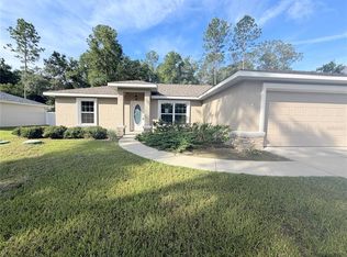 9850 N Sandree Dr, Citrus Springs, FL 34434
