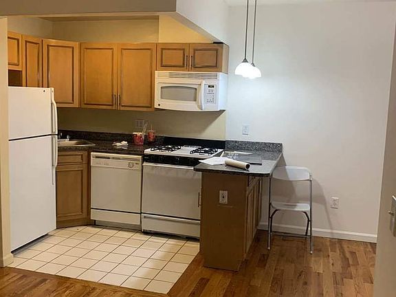 2nd image of 3714 32nd St APT 503
