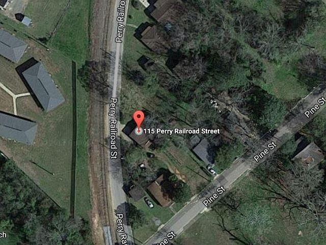 2nd image of 115 Perry Railroad St