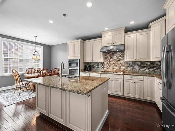 4th image of 1244 Falcon Ridge Dr