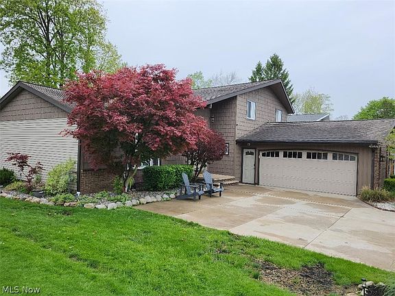 2nd image of 7680 Aldersyde Dr