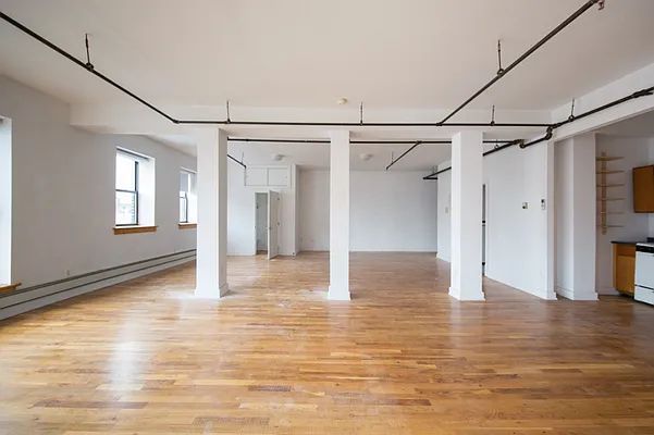 Rented by MNS | media 23