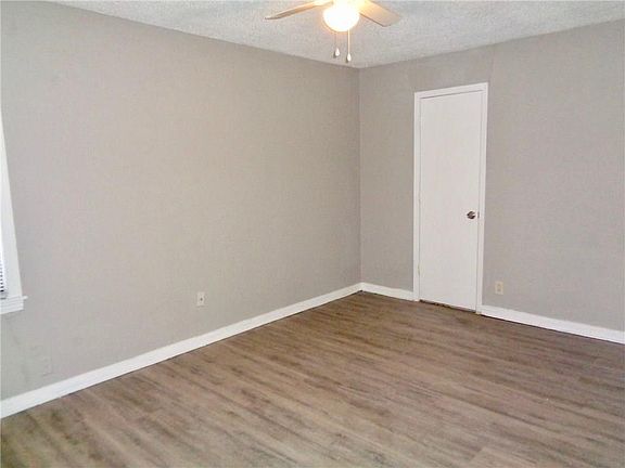 4th image of 5747 Cowden St