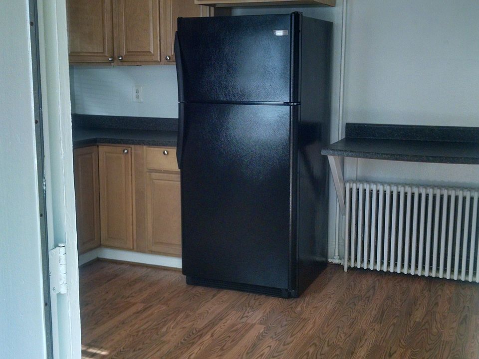 1st image of 215 Culpeper St #B