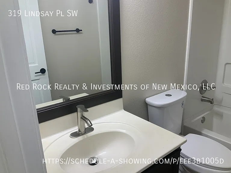 319 Lindsay Pl SW — Photo 12