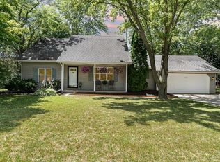 2609 Granada Ln, Saginaw, MI