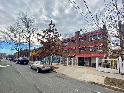 1228 224th E, Bronx, NY, 10466