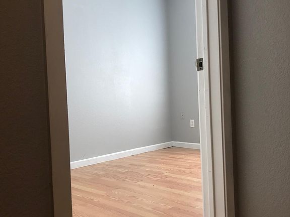 4th image of 3321 Fm 731