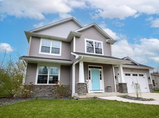 7890 Mielke Rd, Freeland, MI 48623