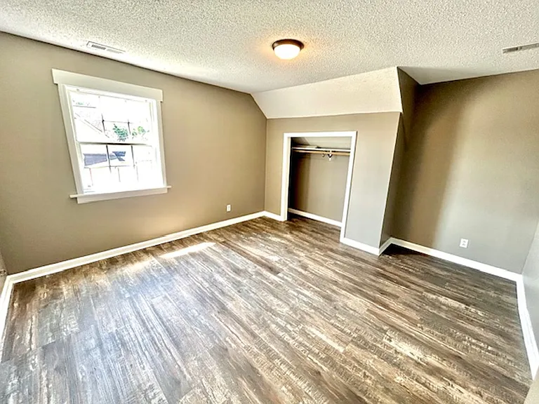 3514 Triana Blvd SW — Photo 7