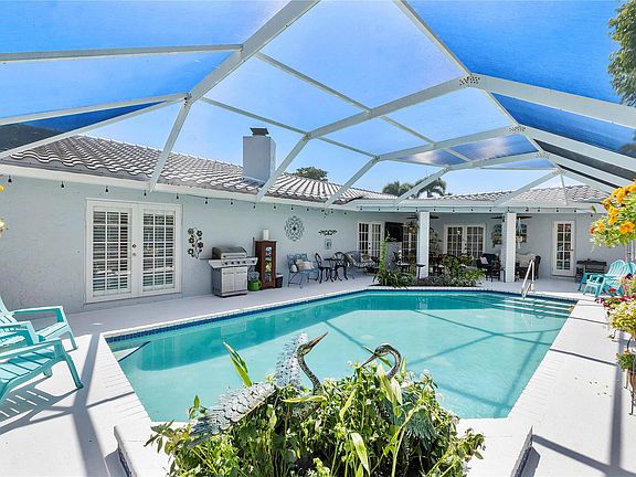 4th image of 10301 NW 16th Court