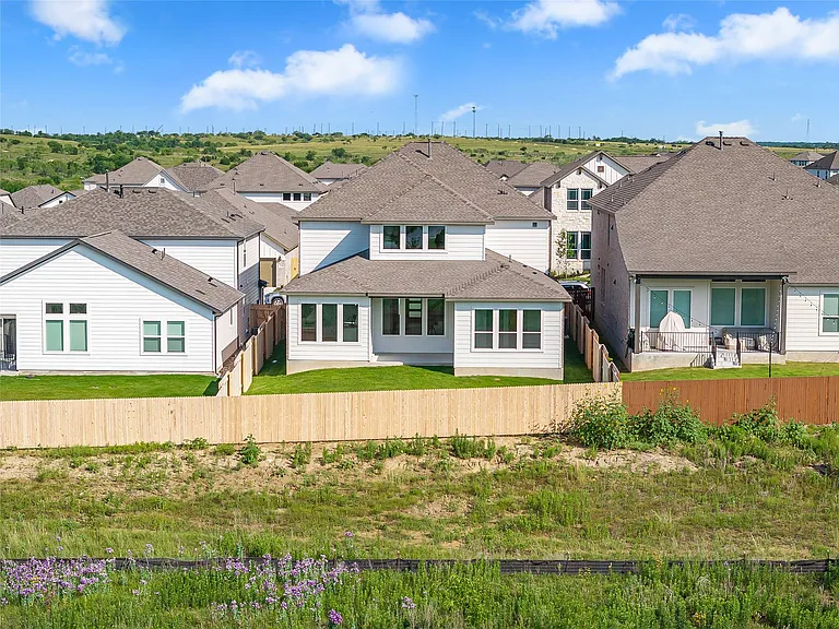 6812 Rounded Pebble Ln — Photo 33