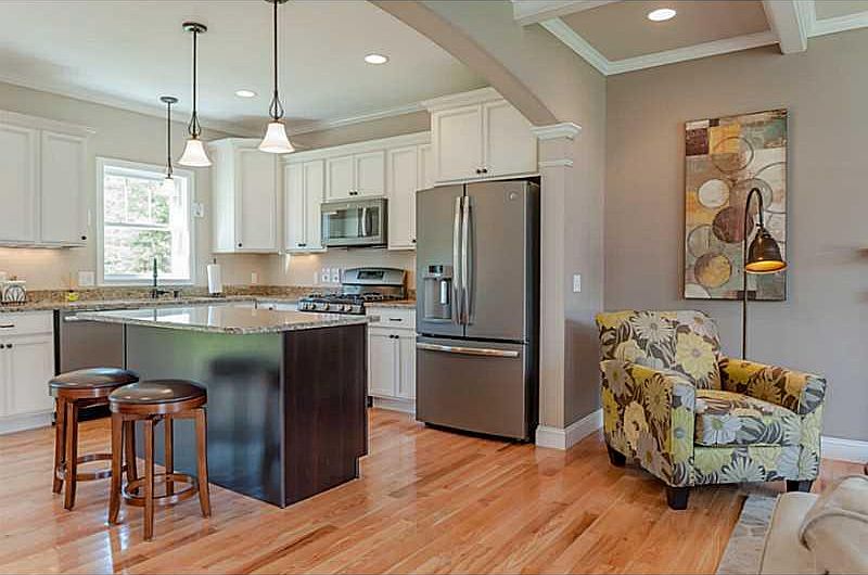 1st image of 50 One Teakwood Dr W