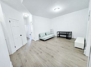 23-80 35th St #1, Astoria, NY 11105