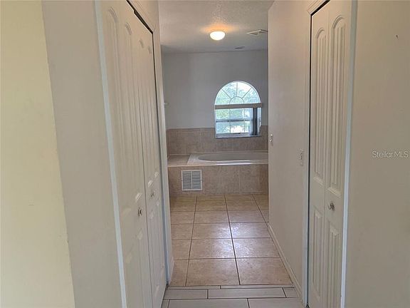 3rd image of 314 Kingfish Dr