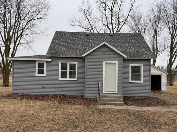 628 Locust St, Odebolt, IA 51458