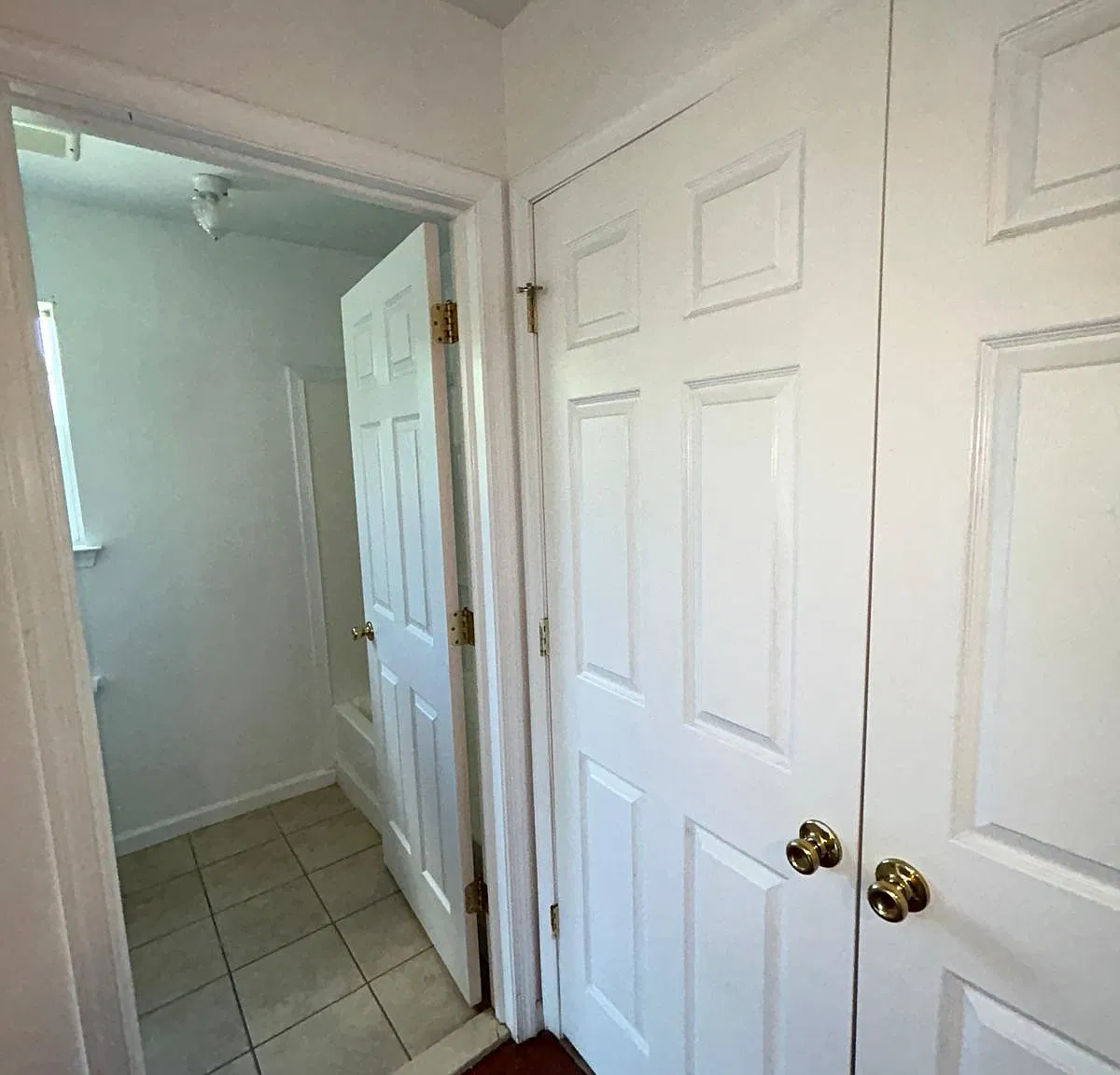 3 bed, 1500 sqft, $2,400 — Photo 1